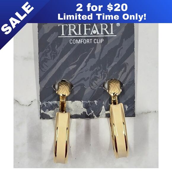 [Sale: 2 for $20!] NWT Trifari Two-Tone Gold & White Clip-On Hoops - Picture 1 of 8